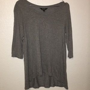 Simply Vera Grey Top